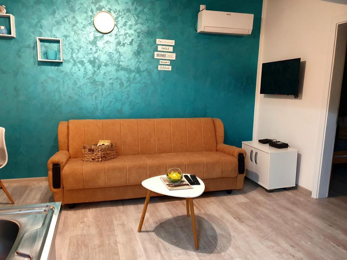 Apartman Azra Kikinda Exteriör bild